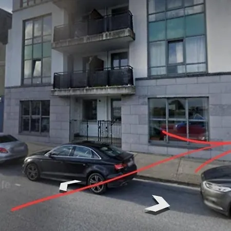 With Free Parking Private In Shared Flat * ゴールウェイ